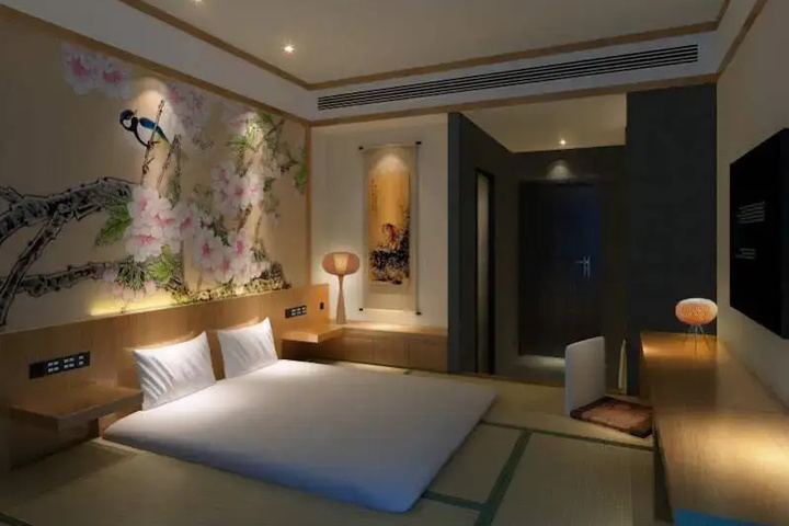 Room 10 of 10