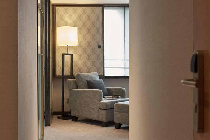 Room 41 of 89