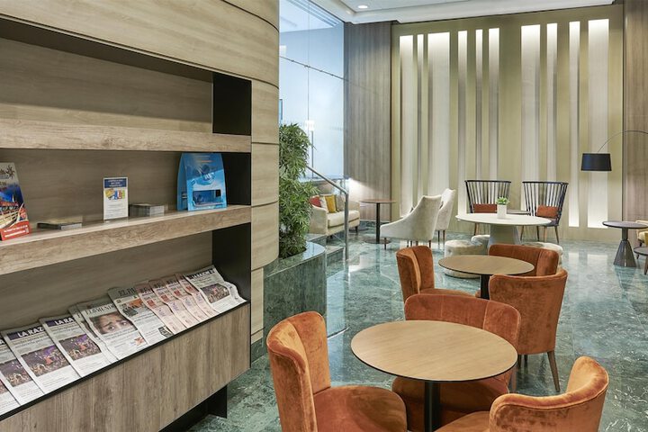 Guest Lobby