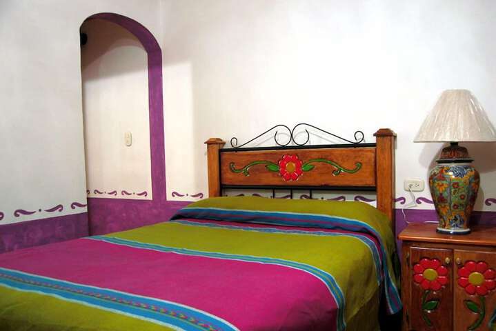 Room 9 of 20