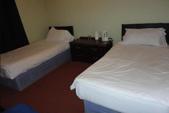 Room 7 of 31