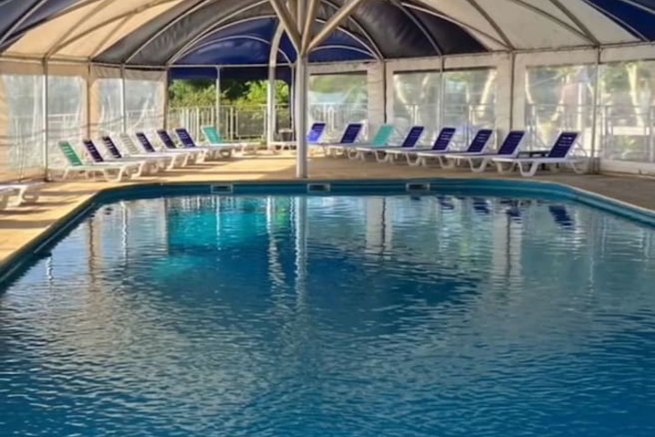 Pool 18 of 32