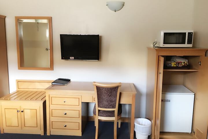 Room 22 of 63