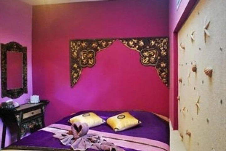 Room 12 of 29