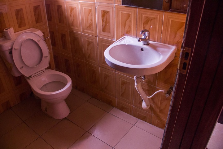 Room 7 of 14