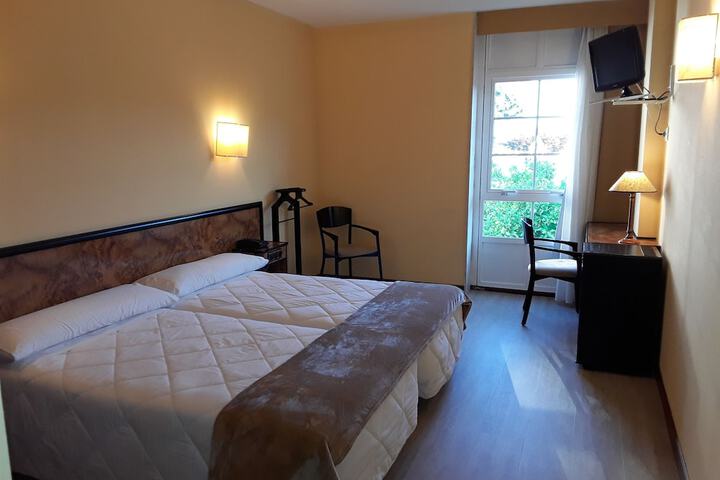Room 9 of 65