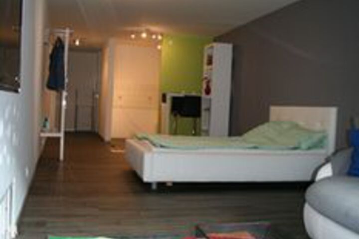 Room 21 of 46