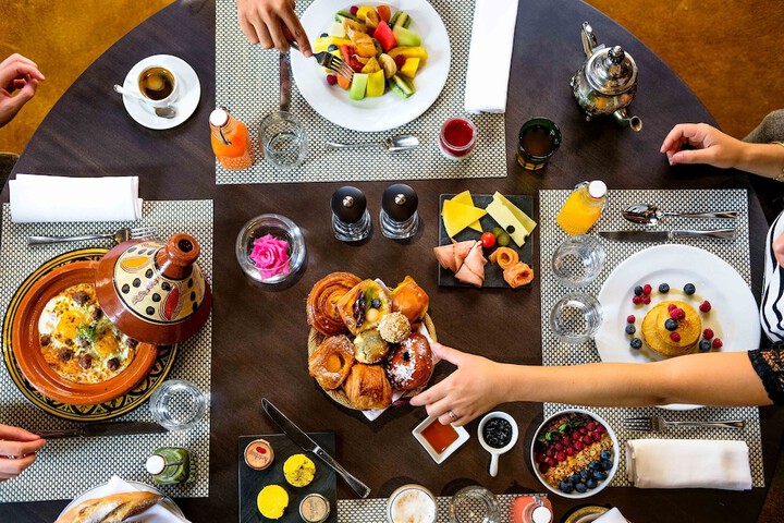 Breakfast/Coffee Service 91 of 123