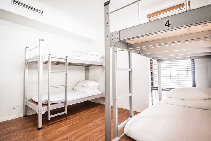 Room 3 of 24