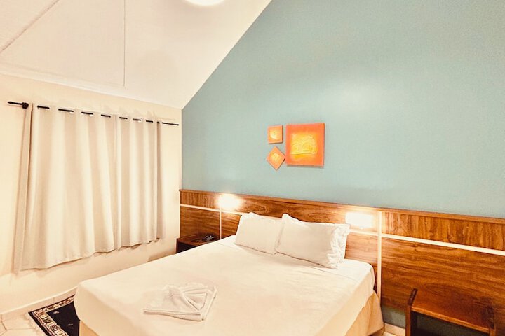Room 4 of 23