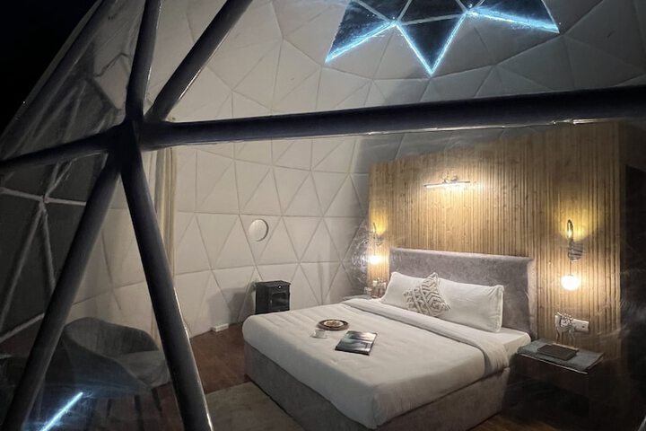 Room 9 of 44