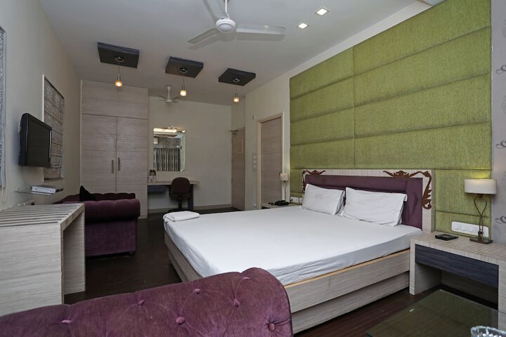Room 38 of 92