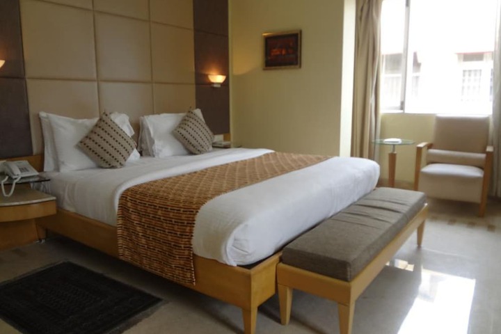 Room 7 of 36