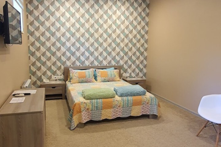 Room 6 of 21