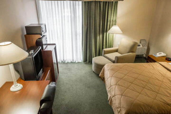Room 20 of 38