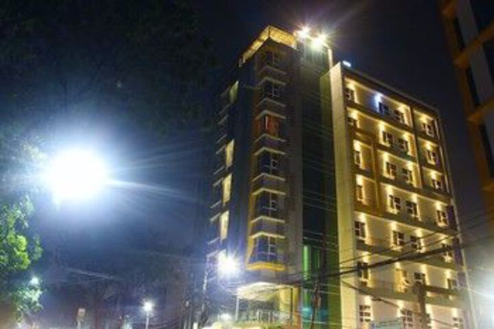 Hotel 10 of 44