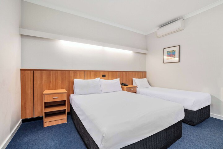 Room 11 of 55