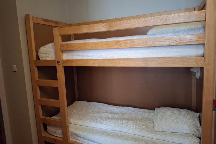 Room 6 of 20
