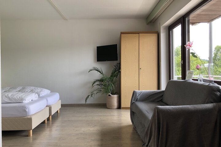Room 18 of 30