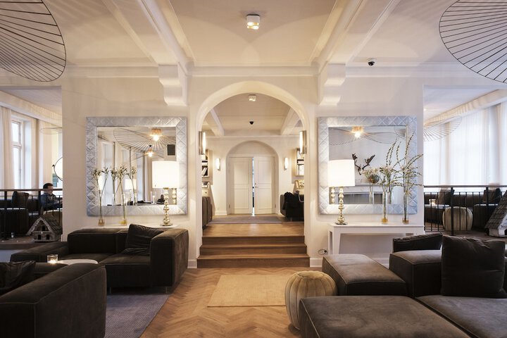 Hotel Interior 4 of 53