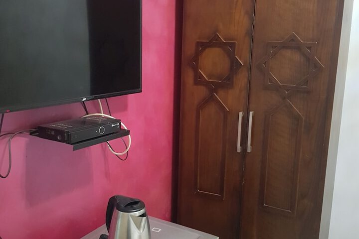Room 14 of 38