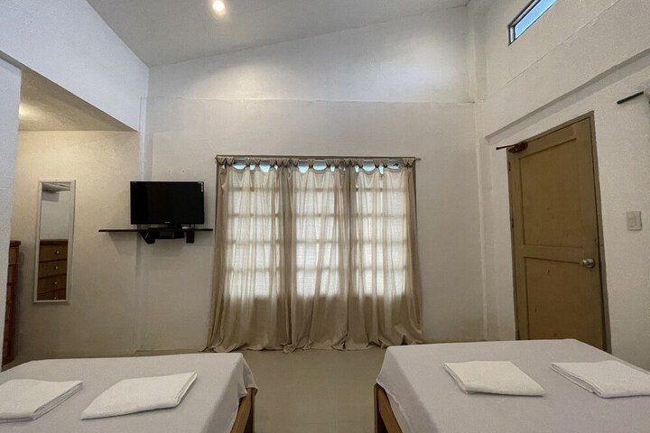 Room 20 of 59