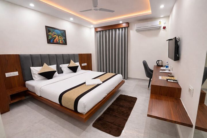 Room 17 of 31