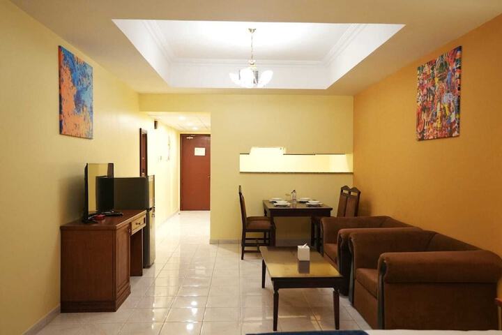 Room 8 of 22