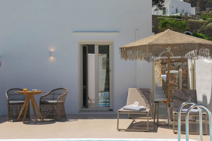 Terrace/Patio 24 of 79