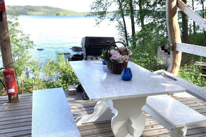 Terrace/Patio 11 of 12