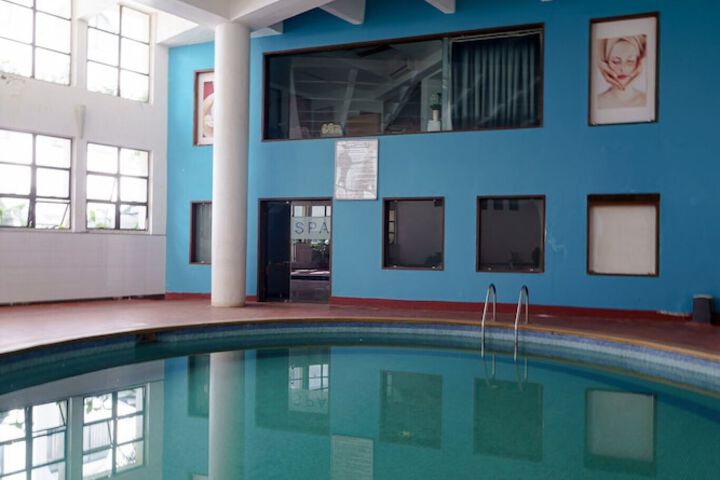 Pool 63 of 123