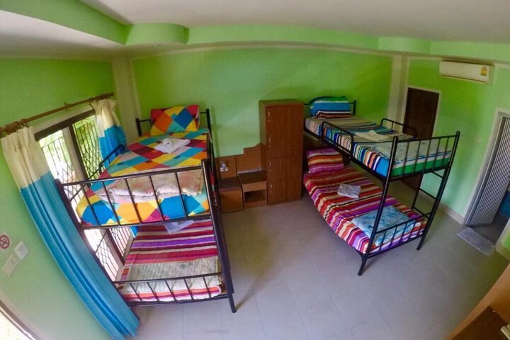 Room 8 of 59