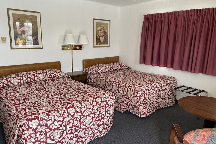 Room 4 of 31