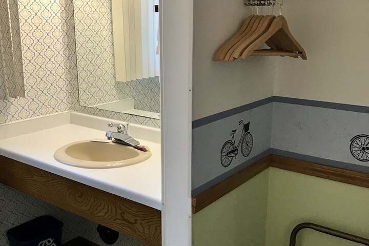 Room 45 of 67