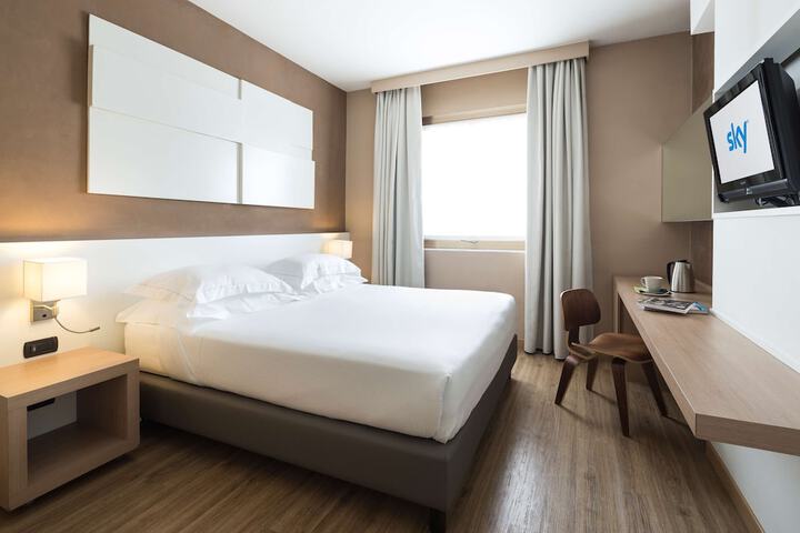 Room 16 of 59