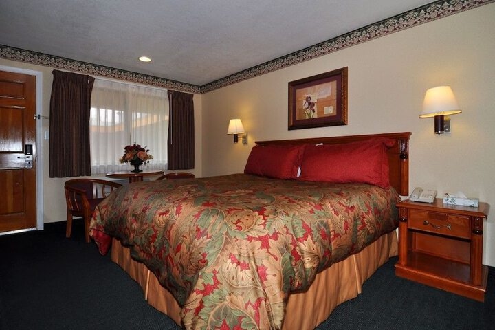 Room 7 of 50