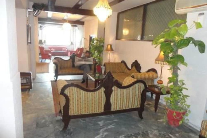 Hotel Interior 15 of 31