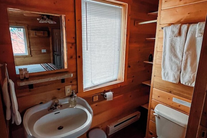 Room 46 of 58