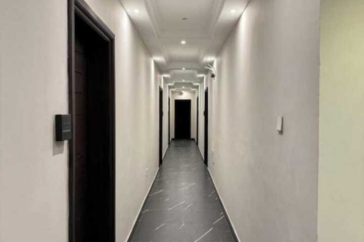 Room 9 of 22