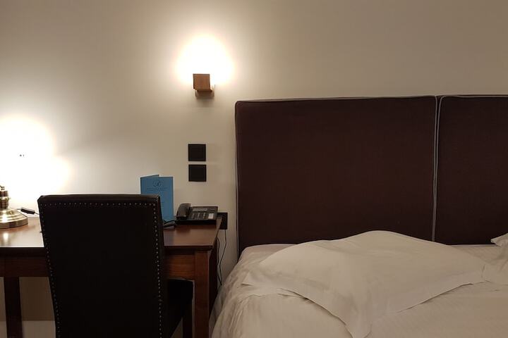 Room 15 of 71