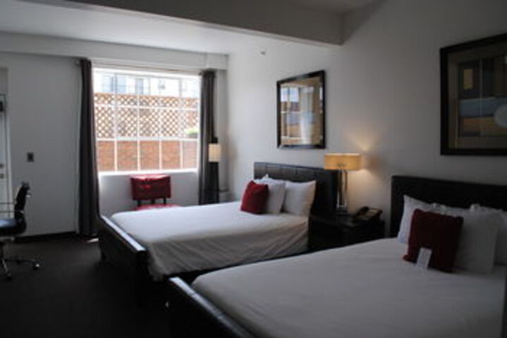 Room 43 of 91