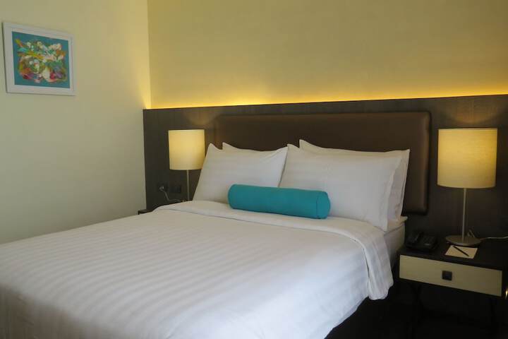 Room 10 of 52