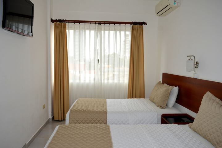 Room 22 of 122