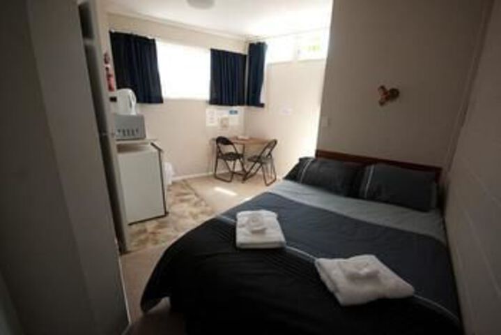 Room 21 of 31