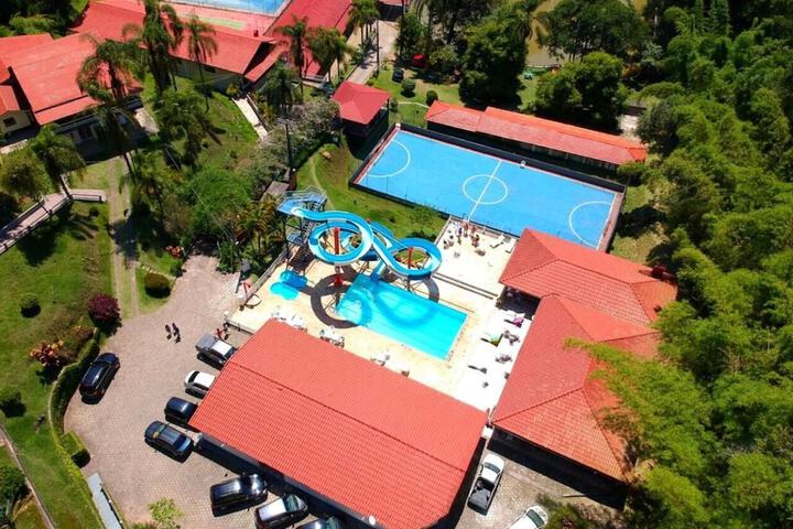 Pool 11 of 50