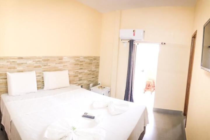 Room 8 of 81