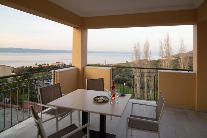 Terrace/Patio 72 of 72