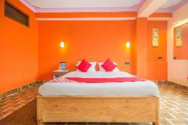 HOTEL RED CHERRY BY OYO ROOMS