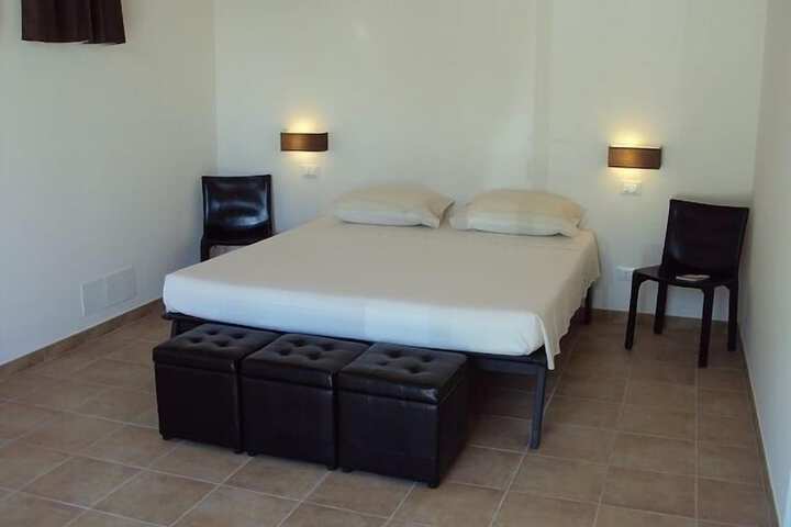 Room 4 of 60