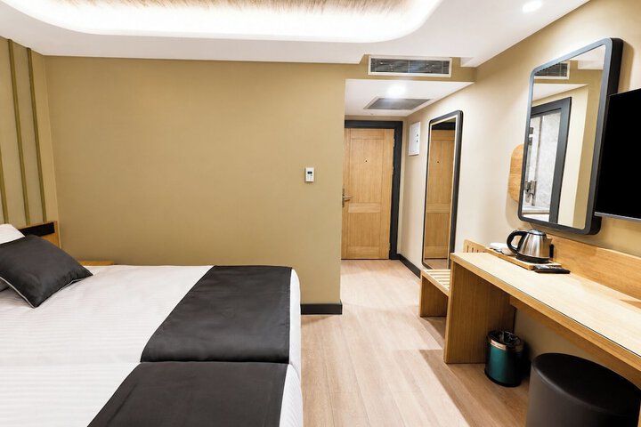 Room 45 of 72